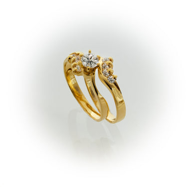 Anillos de Compromiso para Mejeres en Oro 10k, Entrelazados.